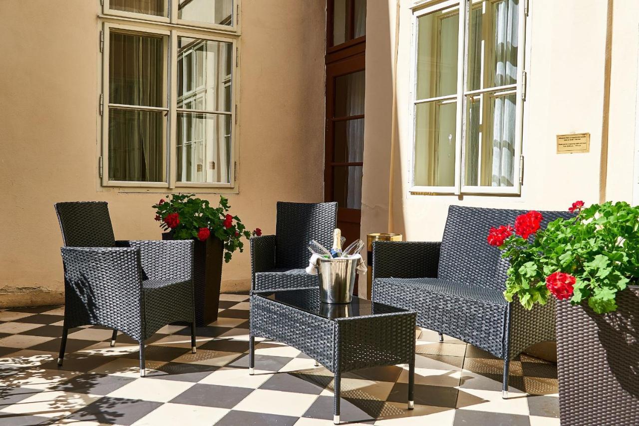 Premium Suite mit 2 Schlafzimmern und Blick auf die Burg